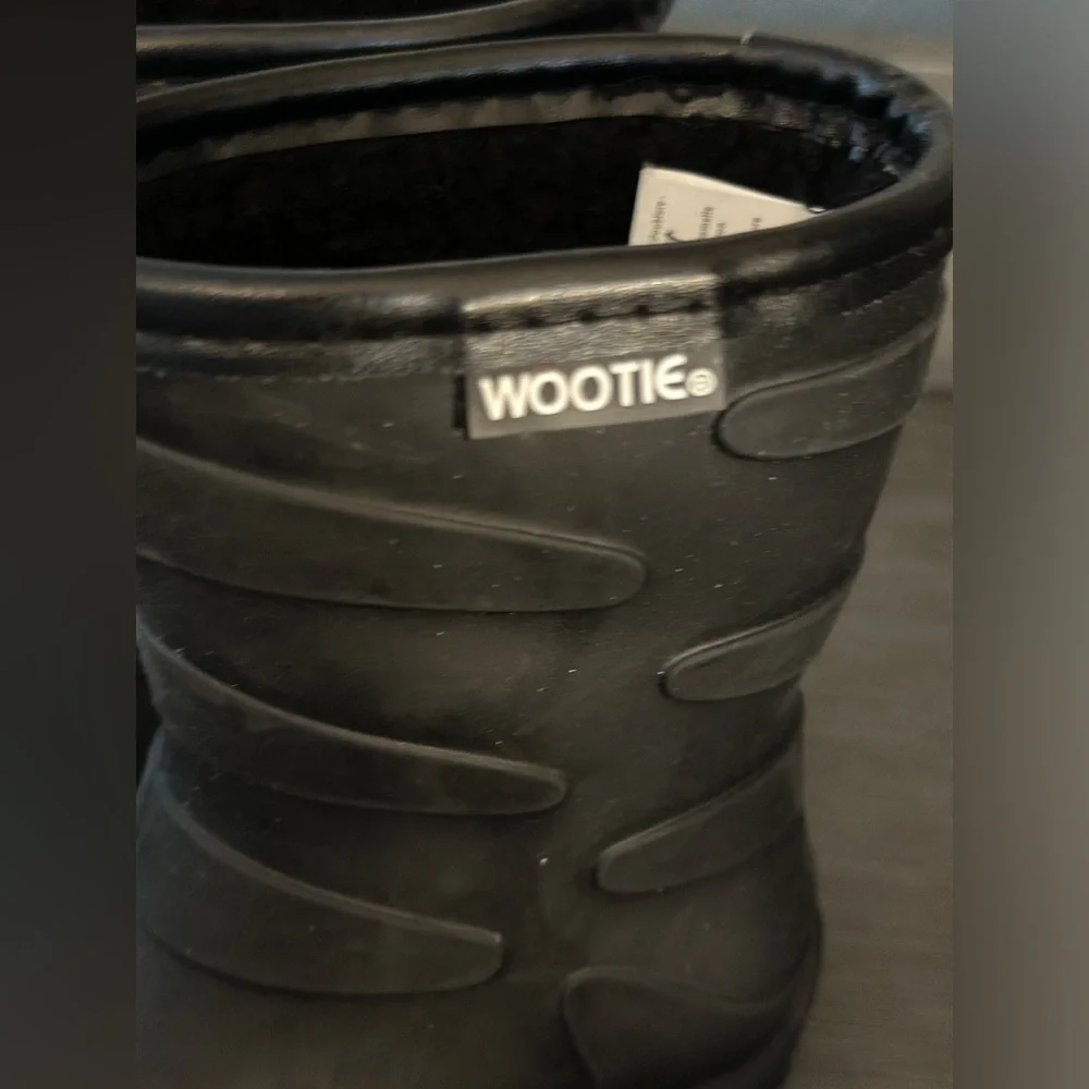 Wootie Rain Boots - Picture 2 of 8